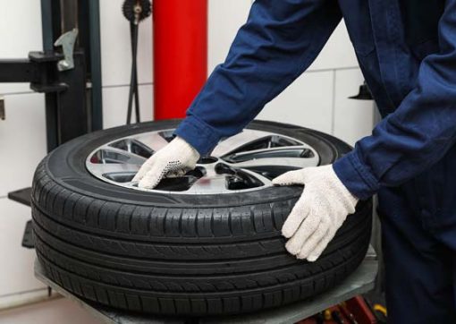 24-Hour Mobile Tyre Fitting at Your Location 2